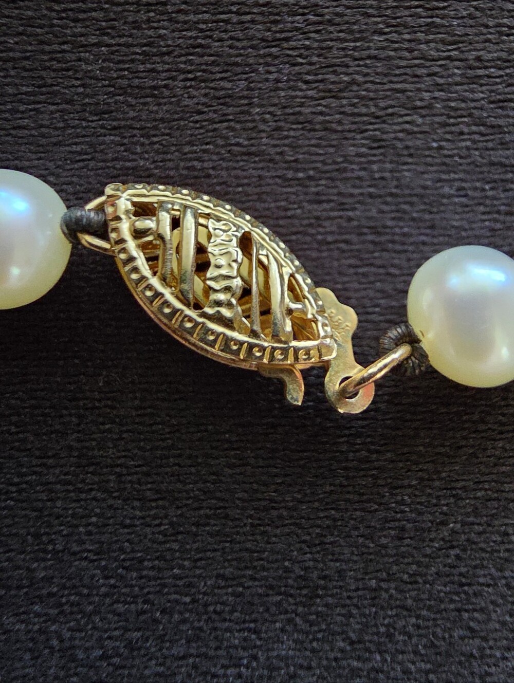14K Gold Filagree Clasp Akoya Cultured Pearl Necklace 5mm Knotted Strand - Picture 5 of 13